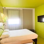 Ibis Styles Gare Centre 3* 님