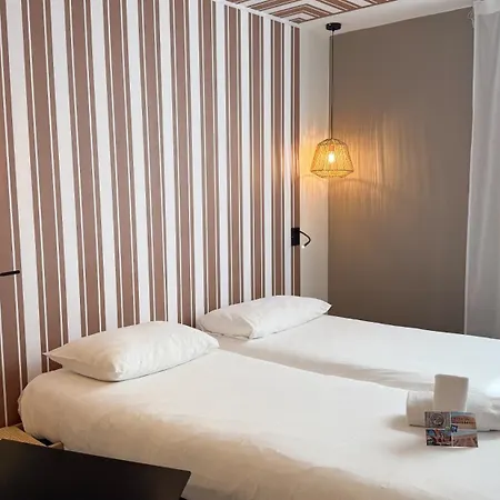 Ibis Styles Gare Centre 3* Ним