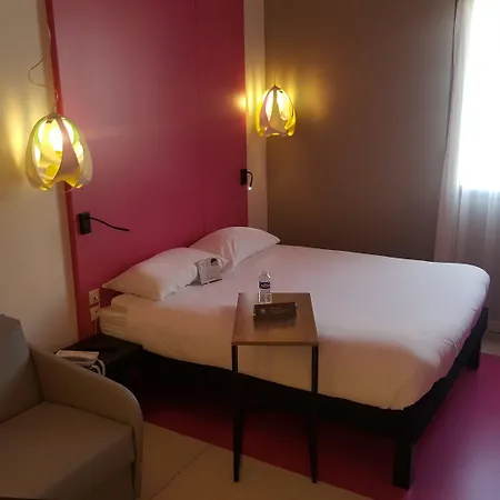 Ibis Styles Gare Centre 3* Νιμ