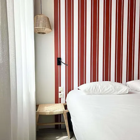 Ibis Styles Gare Centre Otel 3*