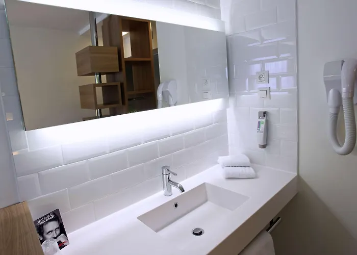 Ibis Styles Gare Centre 3* Nîmes