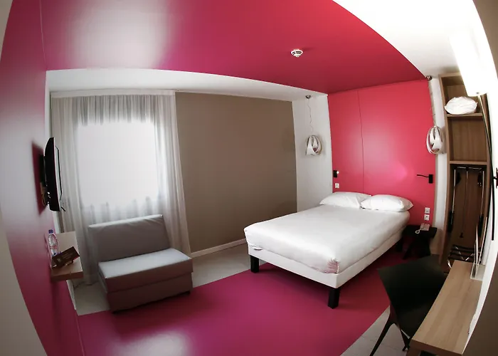 Hotell Ibis Styles Gare Centre 3*